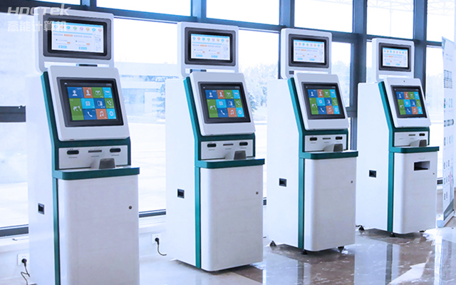 工控一體機在醫療自助終端中起著什么作用?(圖1)