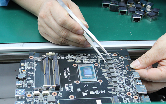 【工控科普】一片主板可以有多少路CPU？