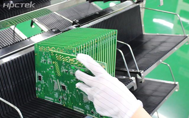 飛騰主板:以連接之力,拓展無限可能(圖1) 飛騰主板:以連接之力,拓展無限可能(圖1)