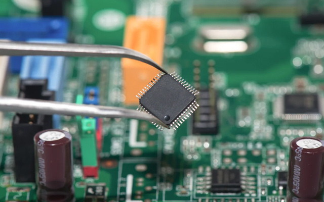 國(guó)產(chǎn)工控技術(shù)的創(chuàng)新突破技術(shù)——海光主板